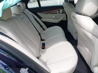 2018 Mercedes-Benz E-Class E 300 with VIN WDDZF4JB9JA446243, listed as a IAAI auction lot 41990687 with 16,961 mi miles. Bid and sale history available at carsss.com. Image 8.
