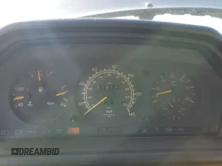 1991 Mercedes-Benz 300 с VIN WDBEB28D0MB487342, выставлен на аукционе Copart как лот 77837294 с пробегом 319 175 миль миль и Списание • Salvage title. История ставок и продаж доступна на DreamBid. Изображение 9.