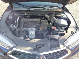 2018 Acura TLX with VIN 19UUB1F33JA008030, listed as a IAAI auction lot 41646216 with 55,931 mi miles and . Bid and sale history available at DreamBid. Image 10.