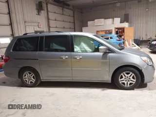 2006 Honda Odyssey EX with VIN 5FNRL38486B090693, listed as a IAAI auction lot 41865491 with 198,104 mi miles. Bid and sale history available at carsss.com. Image 13.