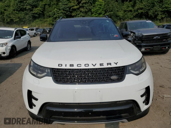 2017 Land Rover Discovery HSE Luxury with VIN SALRHBBV3HA018186, listed as a Copart auction lot 67214224 with Not Provided miles and Salvage Title. Bid and sale history available at carsss.com. Image 5.