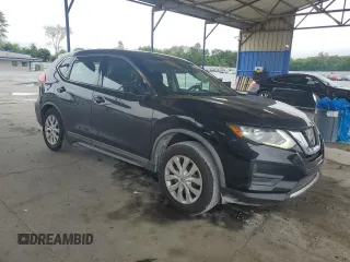 2017 Nissan Rogue S z VIN KNMAT2MT7HP613313, wystawiony jako Copart lot #58286785 z przebiegiem 162 829 mil mil oraz Szkoda całkowita • Salvage title. Historia ofert i sprzedaży dostępna na DreamBid. Obrazek 4.