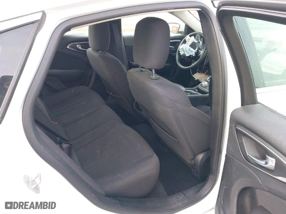 2015 Chrysler 200 Limited with VIN 1C3CCCAB4FN576759, listed as a IAAI auction lot 41583305 with 121,833 mi miles. Bid and sale history available at carsss.com. Image 8.