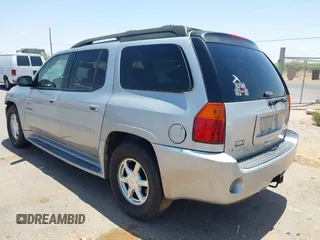 2005 GMC Envoy Denali z VIN 1GKES66M256205213, wystawiony jako IAAI lot #42356057 z przebiegiem 200 245 mil mil oraz . Historia ofert i sprzedaży dostępna na DreamBid. Obrazek 3.