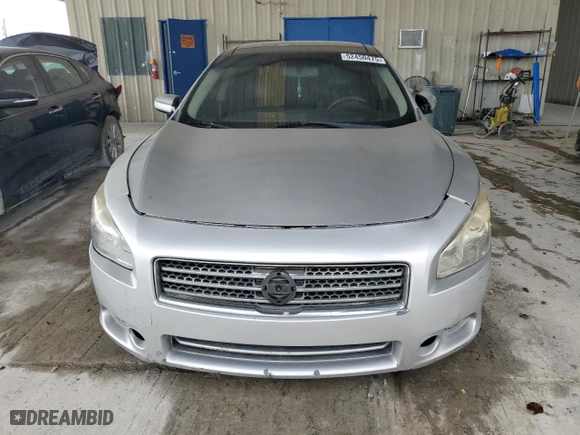 2013 Nissan Maxima 3.5 SV w/Premium Pkg with VIN 1N4AA5AP9DC829265, listed as a Copart auction lot 52450475 with 133,594 mi miles and Clean Title. Bid and sale history available at carsss.com. Image 5.