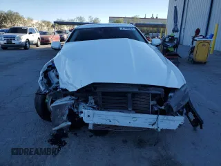 2019 Jaguar XE 25t with VIN SAJAR4FX2KCP48452, listed as a Copart auction lot 77409984 with 62,204 mi miles and Salvage Title. Bid and sale history available at carsss.com. Image 5.
