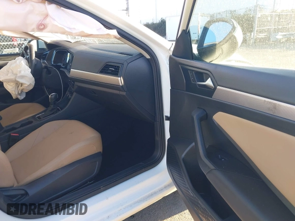 2020 Volkswagen Jetta S with VIN 3VWC57BU6LM090096, listed as a IAAI auction lot 41160033 with 35,530 mi miles and . Bid and sale history available at DreamBid. Image 5.