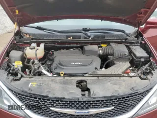 2018 Chrysler Pacifica Touring Plus with VIN 2C4RC1FG9JR108987, listed as a Copart auction lot 43200715 with 88,622 mi miles and Salvage title. Bid and sale history available at DreamBid. Image 12.