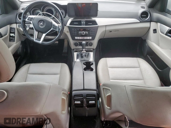 2014 Mercedes-Benz C 250 Sport with VIN WDDGF4HB4ER305780, listed as a Copart auction lot 55568075 with 138,153 mi miles and Clean Title. Bid and sale history available at DreamBid. Image 8.