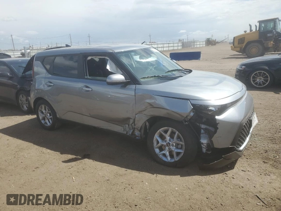 2024 Kia Soul S with VIN KNDJ23AU0R7920541, listed as a Copart auction lot 55906225 with 6,286 mi miles and Salvage title. Bid and sale history available at DreamBid. Image 4.
