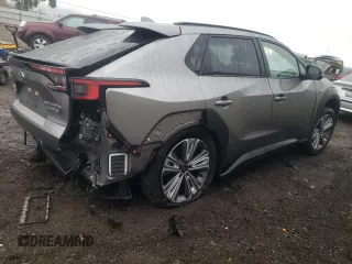2023 Subaru Solterra Premium с VIN JTMABABA9PA015076, выставлен на аукционе Copart как лот 82706163 с пробегом 5 195 миль миль и . История ставок и продаж доступна на DreamBid. Изображение 3.