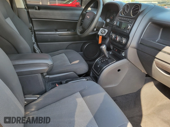 2010 Jeep Patriot Sport with VIN 1J4NT2GA7AD502905, listed as a IAAI auction lot 41705146 with 158,651 mi miles. Bid and sale history available at carsss.com. Image 5.