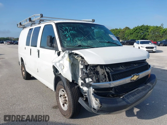 2019 Chevrolet Express Cargo Van with VIN 1GCWGAFG5K1254736, listed as a IAAI auction lot 41880050 with 136,132 mi miles. Bid and sale history available at carsss.com. Image 19.