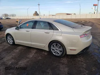 2015 Lincoln MKZ Hybrid with VIN 3LN6L2LU0FR618581, listed as a Copart auction lot 50064805 with 71,049 mi miles and Salvage Title. Bid and sale history available at carsss.com. Image 2.