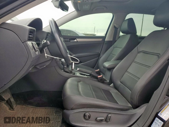 2020 Volkswagen Passat SE with VIN 1VWWA7A37LC026751, listed as a Copart auction lot 50214295 with 72,700 mi miles and Clean title. Bid and sale history available at DreamBid. Image 7.
