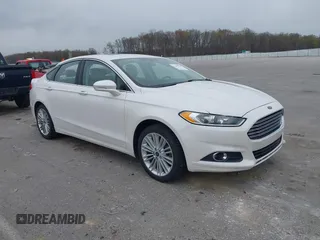 2014 Ford Fusion SE with VIN 3FA6P0HD5ER232622, listed as a IAAI auction lot 41998936 with 133,832 mi miles. Bid and sale history available at carsss.com. Image 1.