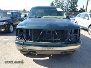 2002 Chevrolet Suburban LS with VIN 1GNFK16ZX2J168829, listed as a IAAI auction lot 41753506 with 1 mi miles. Bid and sale history available at carsss.com. Image 6.