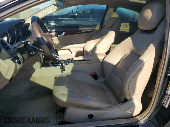 2015 Mercedes-Benz C 250 z VIN WDDGJ4HBXFG393522, wystawiony jako Copart lot #48867525 z przebiegiem 99 206 mil mil oraz Szkoda całkowita • Salvage title. Historia ofert i sprzedaży dostępna na DreamBid. Obrazek 7.