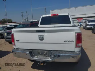 2015 Ram 2500 Laramie with VIN 3C6UR5FL8FG524398, listed as a IAAI auction lot 41699409 with 259,972 mi miles. Bid and sale history available at carsss.com. Image 17.