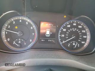 2018 Hyundai Kona SE с VIN KM8K12AAXJU081149, выставлен на аукционе Copart как лот 89287375 с пробегом 57 611 миль миль и Списание • Salvage title. История ставок и продаж доступна на DreamBid. Изображение 9.