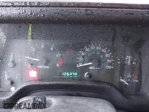 2000 Jeep Wrangler SE с VIN 1J4FA29P2YP778588, выставлен на аукционе IAAI как лот 41407892 с пробегом 126 372 миль миль и . История ставок и продаж доступна на DreamBid. Изображение 15.
