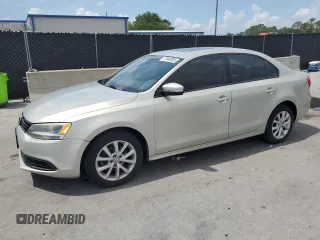 2011 Volkswagen Jetta SE с VIN 3VWDX7AJ5BM309036, выставлен на аукционе Copart как лот 57949005 с пробегом 200 558 миль миль и Списание • Salvage title. История ставок и продаж доступна на DreamBid. Изображение 1.