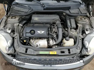 2011 MINI Clubman S z VIN WMWZG3C53BTY35326, wystawiony jako Copart lot #51796295 z przebiegiem 126 213 mil mil oraz Czysty tytuł • Clean title. Historia ofert i sprzedaży dostępna na DreamBid. Obrazek 11.