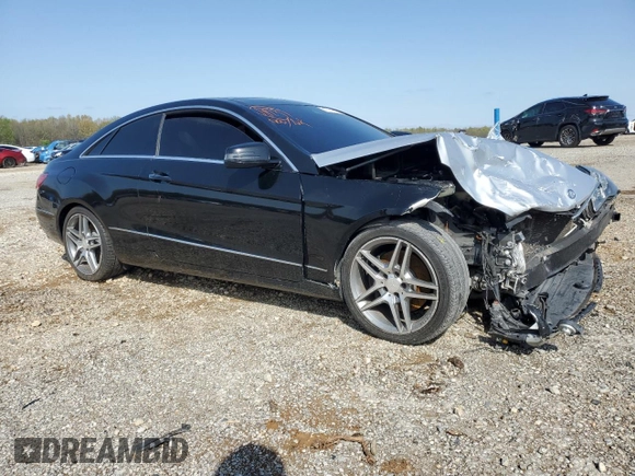 2014 Mercedes-Benz E 350 z VIN WDDKJ5KBXEF231550, wystawiony jako Copart lot #51074775 z przebiegiem 115 399 mil mil oraz Czysty tytuł • Clean title. Historia ofert i sprzedaży dostępna na DreamBid. Obrazek 4.