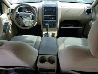 2008 Ford Explorer Sport Trac XLT с VIN 1FMEU31E28UA05304, выставлен на аукционе Copart как лот 54233835 с пробегом Не указан миль и Списание • Salvage title. История ставок и продаж доступна на DreamBid. Изображение 8.