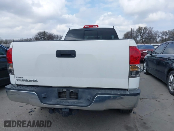 2007 Toyota Tundra Limited z VIN 5TFRV58167X016644, wystawiony jako IAAI lot #41694958 z przebiegiem 233 429 mil mil oraz . Historia ofert i sprzedaży dostępna na DreamBid. Obrazek 16.