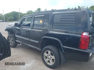 2007 Jeep Commander Sport with VIN 1J8HG48K57C505688, listed as a IAAI auction lot 42155522 with 216,505 mi miles and . Bid and sale history available at carsss.com. Image 14.