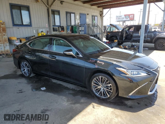 2023 Lexus ES 300h with VIN 58ADA1C18PU034705, listed as a Copart auction lot 56221745 with 43,267 mi miles and Salvage title. Bid and sale history available at DreamBid. Image 4.