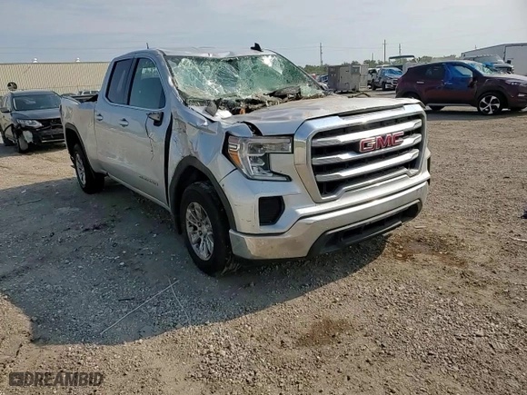 2020 GMC Sierra 1500 SLE with VIN 1GTR8BEK5LZ293352, listed as a Copart auction lot 62691744 with 105,335 mi miles and Non Repairable. Bid and sale history available at carsss.com. Image 11.