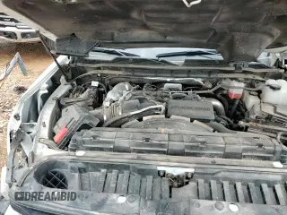 2025 Chevrolet Silverado 2500HD LT z VIN 1GB1KNEY8SF230870, wystawiony jako Copart lot #67579875 z przebiegiem Nie podano mil oraz Szkoda całkowita • Salvage title. Historia ofert i sprzedaży dostępna na DreamBid. Obrazek 13.