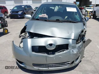 2007 Toyota Yaris with VIN JTDJT923075057996, listed as a IAAI auction lot 42062712 with 190,423 mi miles. Bid and sale history available at carsss.com. Image 13.