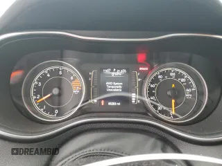 2019 Jeep Cherokee Latitude z VIN 1C4PJMCB0KD283723, wystawiony jako Copart lot #56019935 z przebiegiem 85 283 mil mil oraz Szkoda całkowita • Salvage title. Historia ofert i sprzedaży dostępna na DreamBid. Obrazek 9.