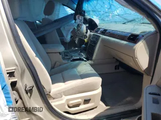 2005 Ford Five Hundred SEL with VIN 1FAHP24195G160685, listed as a Copart auction lot 61601335 with Not provided miles and Salvage title. Bid and sale history available at DreamBid. Image 7.