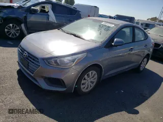 2018 Hyundai Accent SEL with VIN 3KPC24A30JE026341, listed as a Copart auction lot 60040243 with 106,056 mi miles. Bid and sale history available at carsss.com. Image 1.
