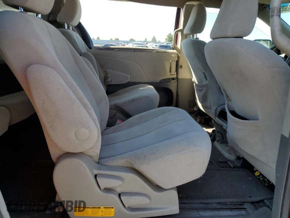 2014 Toyota Sienna LE with VIN 5TDJK3DC5ES093932, listed as a Copart auction lot 63611985 with 142,044 mi miles and Salvage title. Bid and sale history available at DreamBid. Image 11.
