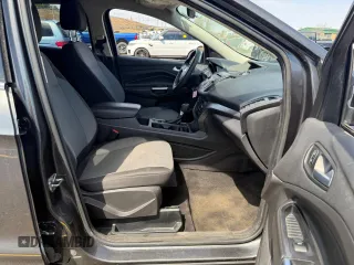 2017 Ford Escape SE with VIN 1FMCU9GD9HUE88475, listed as a Copart auction lot 53399055 with 139,361 mi miles and Clean Title. Bid and sale history available at carsss.com. Image 5.