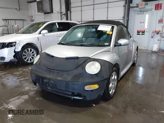 2003 Volkswagen Beetle GLS с VIN 3VWCK21Y53M311932, выставлен на аукционе IAAI как лот 42467585 с пробегом 145 346 миль миль и . История ставок и продаж доступна на DreamBid. Изображение 6.