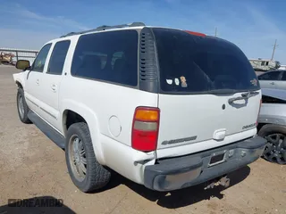 2003 Chevrolet Suburban Z71 with VIN 3GNFK16Z63G181774, listed as a IAAI auction lot 41838337 with 1 mi miles. Bid and sale history available at carsss.com. Image 3.