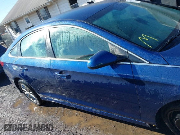2019 Hyundai Sonata SE with VIN 5NPE24AF1KH738891, listed as a IAAI auction lot 41416528 with 71,250 mi miles and . Bid and sale history available at carsss.com. Image 13.