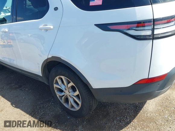 2017 Land Rover Discovery SE z VIN SALRGBBV3HA045164, wystawiony jako IAAI lot #41805125 z przebiegiem 54 773 mil mil oraz . Historia ofert i sprzedaży dostępna na DreamBid. Obrazek 6.