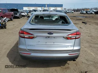 2020 Ford Fusion SE z VIN 3FA6P0HD1LR107923, wystawiony jako Copart lot #48995215 z przebiegiem 62 549 mil mil oraz Nie do naprawy • Non repairable. Historia ofert i sprzedaży dostępna na DreamBid. Obrazek 6.