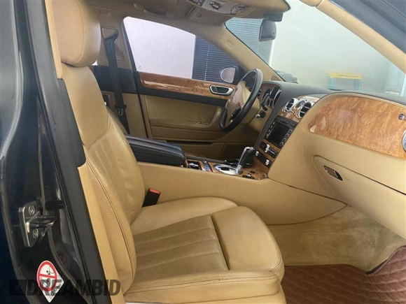 2007 Bentley Flying Spur с VIN SCBBR93W17C042658, выставлен на аукционе Copart как лот 62427535 с пробегом 97 393 миль миль и Списание • Salvage title. История ставок и продаж доступна на DreamBid. Изображение 5.