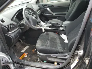 2024 Mitsubishi Eclipse Cross LE с VIN JA4ATVAA0RZ002091, выставлен на аукционе Copart как лот 53738285 с пробегом 31 719 миль миль и Чистый • Clean title. История ставок и продаж доступна на DreamBid. Изображение 7.