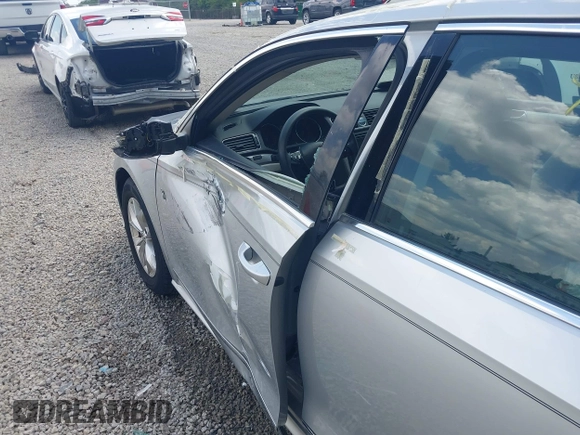 2016 Volkswagen Passat S with VIN 1VWAT7A33GC040009, listed as a IAAI auction lot 42582361 with 91,961 mi miles and . Bid and sale history available at DreamBid. Image 17.
