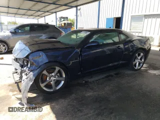 2014 Chevrolet Camaro LT z VIN 2G1FC1E37E9131877, wystawiony jako Copart lot #56491715 z przebiegiem 94 340 mil mil oraz Czysty tytuł • Clean title. Historia ofert i sprzedaży dostępna na DreamBid. Obrazek 1.
