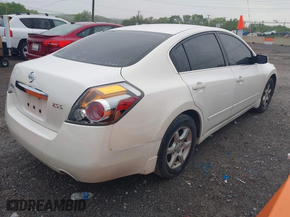 2010 Nissan Altima S with VIN 1N4AL2AP3AN446656, listed as a IAAI auction lot 42107672 with 183,943 mi miles and . Bid and sale history available at DreamBid. Image 4.